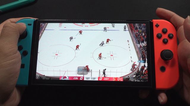 EA Sports NHL 23 On Nintendo Switch OLED смотреть онлайн