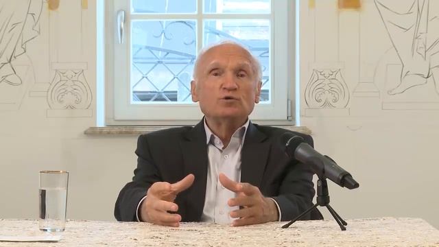 А.И.Осипов.Можно ли во время богослужения иконы целовать, ходить?Важно знать,как вести себя в храме смотреть онлайн