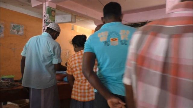 Pottuvil Fish Market Sri Lanka July 2016 смотреть онлайн