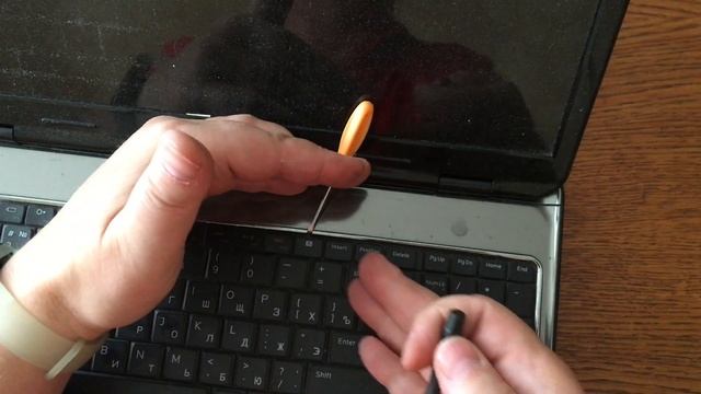 DELL INSPIRON N5010. Разбор, чистка, upgrade. смотреть онлайн