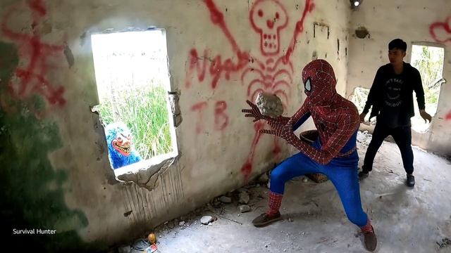 Superhero Spider Great Battle Green Monster Re.s.cue Orphan Girl смотреть онлайн