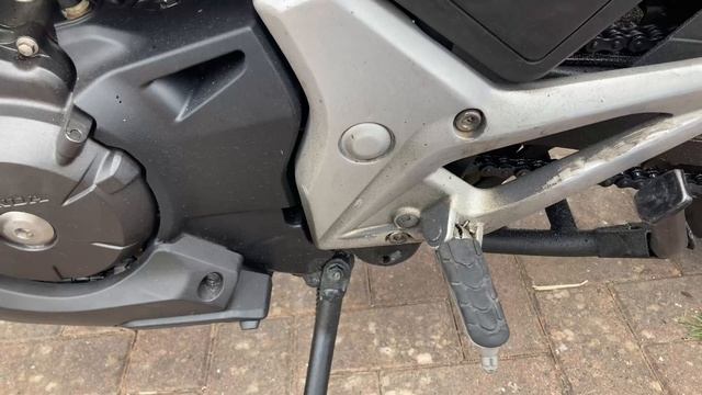 Honda NC750X - DCT Vs Manual - A Quick Comparison.