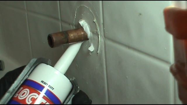 How to Fix a Loose Tub Spout смотреть онлайн