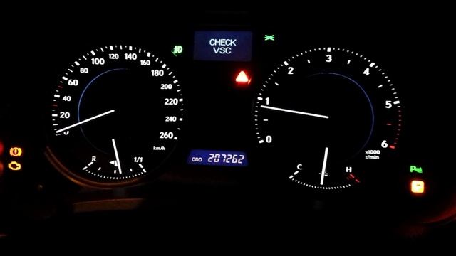 Горит VSC Lexus IS220D