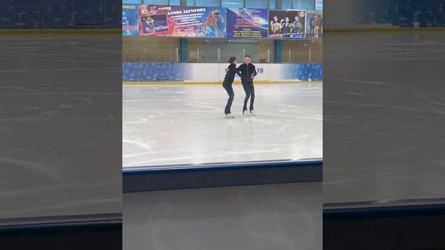 Софья Акатьева и Аделия Петросян?⛸? смотреть онлайн