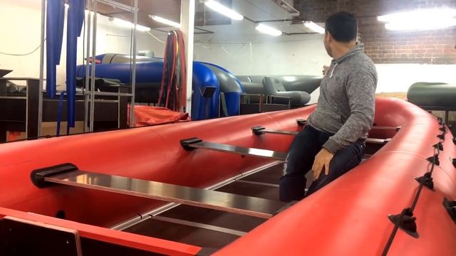 Семиметровая лодка. Обзор Urex-700: самой большой лодки от УралЭкспедиции. смотреть онлайн