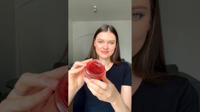 Revolution Skincare x Jake - Jamie Watermelon Арбузная маска для лица! смотреть онлайн