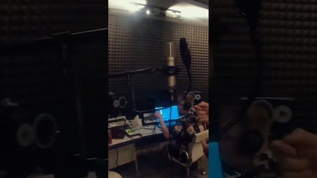 Bugatti Music на студии #bugattimusic #arut #haart #romanov #palagin смотреть онлайн