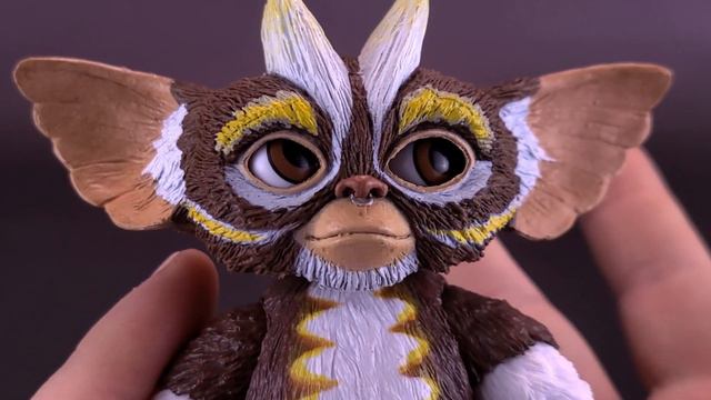NECA Gremlins Mountain Dew Commercial Punk Mogwai Figure @TheReviewSpot смотреть онлайн