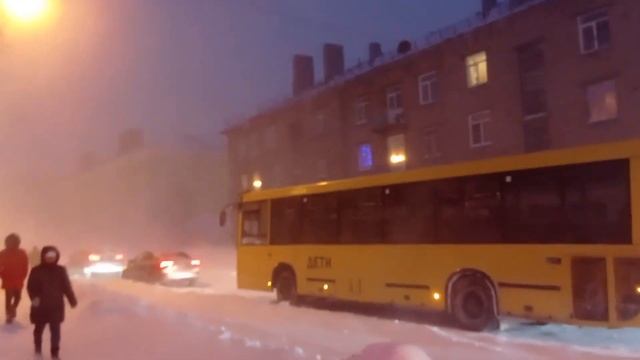 Метель Кировск 25??? смотреть онлайн