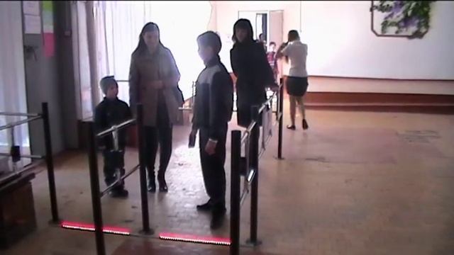 Электронная проходная в МБОУ СОШ №40. г. Новошахтинска смотреть онлайн