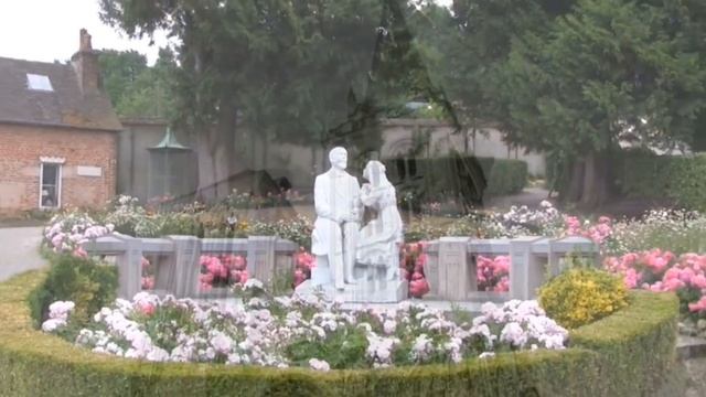 Santa Teresita del Niño Jesús y la Santa Faz смотреть онлайн