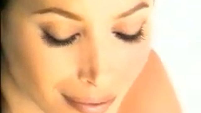 Maybelline Great Lash Commercial (1998/1999/2000)