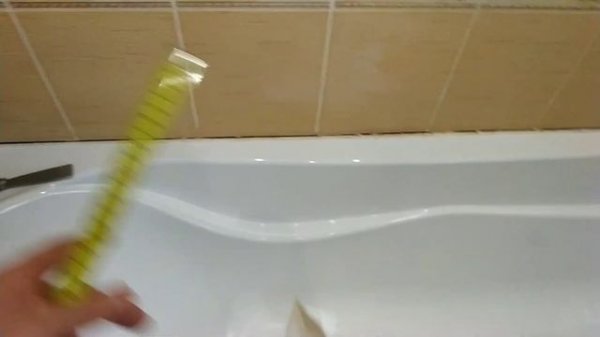 Замена ПВХ бордюра, вокруг ванной своими руками.