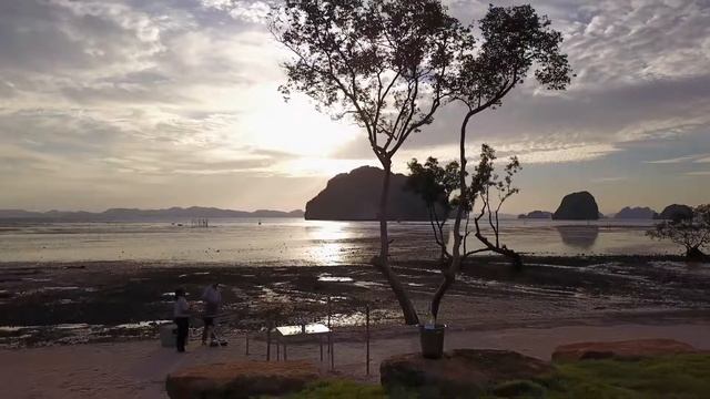 Krabi Castaway Pool Villas смотреть онлайн