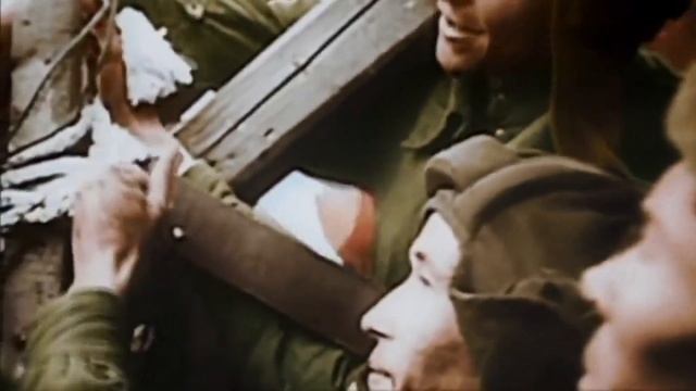 Поздравление ветеранов с Днём Победы "За победу - великую и славную - мы говорим: "Спасибо!" смотреть онлайн