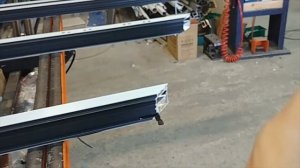 Эпоксидный клей для мощного склеивания алюминиевых углов