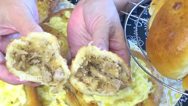 ВЫПЕЧКА к чаю с КАПУСТОЙ и ФАРШЕМ ! Пирожки с КАПУСТОЙ ,Открытый пироги ПИЦЦА ! Очень вкусное ТЕСТО смотреть онлайн