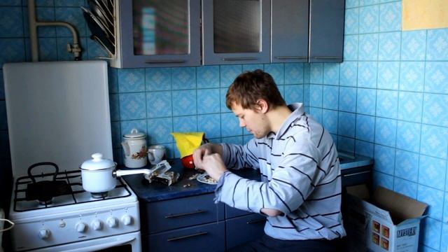 Отличия фундука обычный и жареный ЧАСТЬ 2 смотреть онлайн