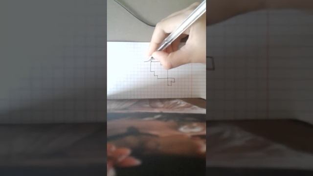 Легко рисуем конфету по клеточкам. смотреть онлайн