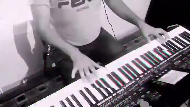 Korg Ses paketi Klarnet смотреть онлайн