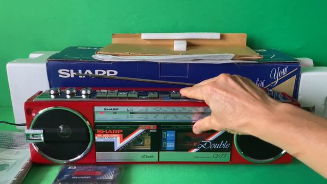 Sharp QT - 77 HR (RED) смотреть онлайн