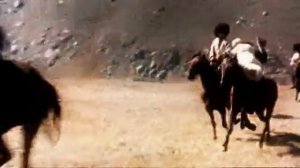 На горе стоял Шамиль (Ой-ся, ты ой-ся!)