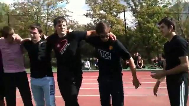 На физ-ре) смотреть онлайн