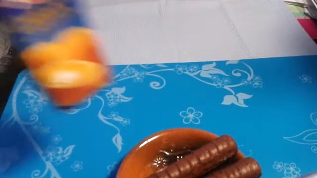 Обзор: Twix и сок JALE "апельсиновый нектар" смотреть онлайн