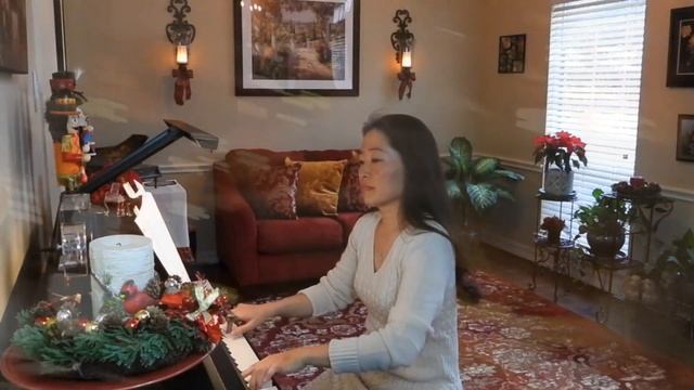 30 minutes of Relaxing Christmas Piano Music - featuring Dickens' Christmas Village ?☃??❄️? смотреть онлайн