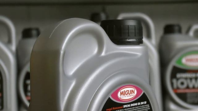 Meguin Megol Special Engine Oil 0W20 – лёгкий пуск, надёжная защита смотреть онлайн