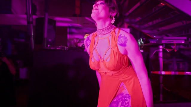 Lady Mistigris - Dark Fashion Show - Fetish Carnival смотреть онлайн