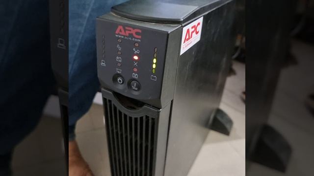 APC Smart SURT2000XLI online Double Conversation with standard Backup смотреть онлайн