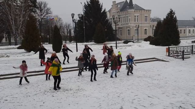 Масленичный перепляс.mp4 смотреть онлайн