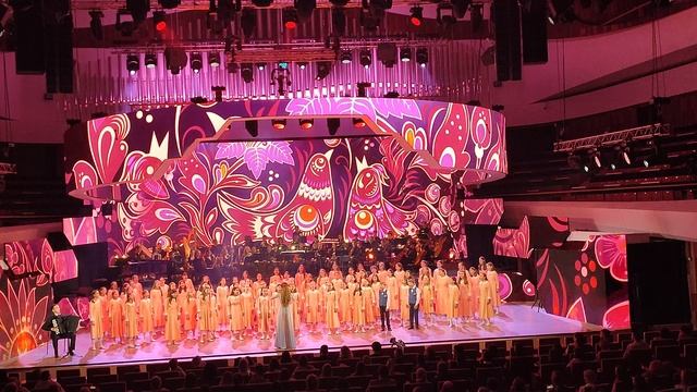 6 октября 2022 года. МКЗ "Зарядье" музыкальный дивертисмент "Искусство - детям"
Детский хор "Аврора" смотреть онлайн