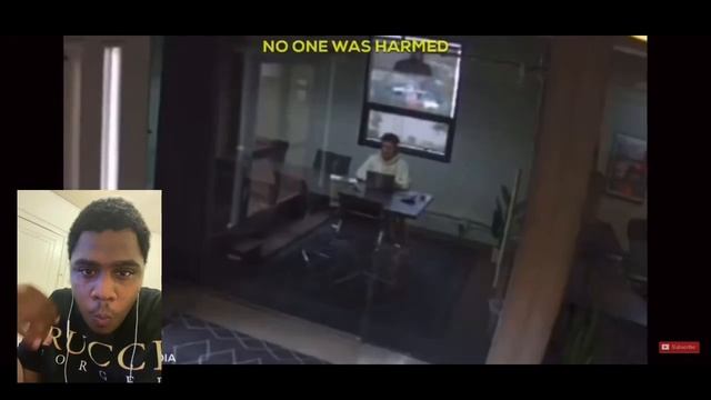 Reacting To Funniest Worker Fails.. #react #reaction смотреть онлайн