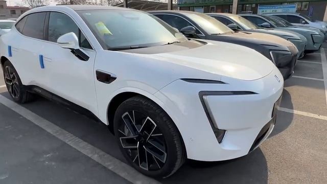 China 2022 Changan Avatr Huawei 11 Suv New Energy Electric Cars Sports EV Car Made in China смотреть онлайн