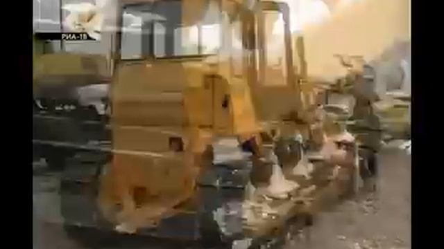 В МУП «ДЭС» новый бульдозер.flv смотреть онлайн