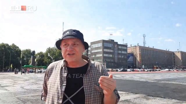 Евгений Фатеев - о работе Покраса Лампаса, которую закатали в асфальт коммунальщики смотреть онлайн