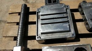 Разбираю станок 2м112 до винтика, чистка монтировкой, молотком и щетками