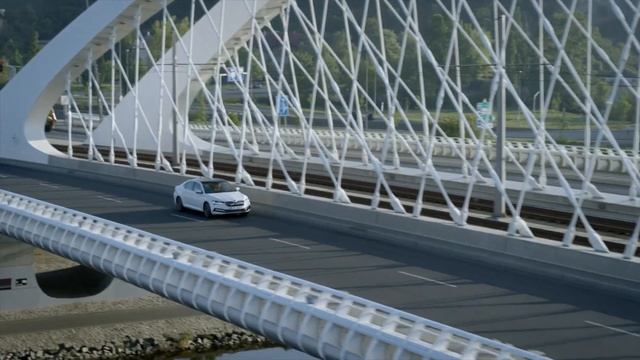 The new Skoda SUPERB Driving Video смотреть онлайн