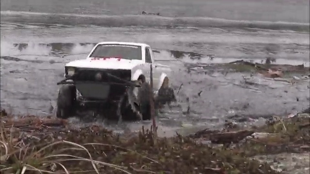 Настоящий миниатюрный вездеход смотреть онлайн