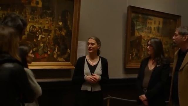 Музейные часы / Museum Hours