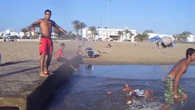 Frog splash from yazid rko & code breaker Mounir Y-2-j смотреть онлайн