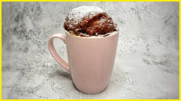 КЕКС В КРУЖКЕ за 3 минуты в микроволновке! Когда захотелось что-то сладкое к чаю! Быстрый кекс"