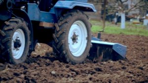 На что способен Минитрактор Скаут T-12 - тест, работаю почвофрезой.