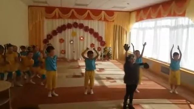 Танец енота смотреть онлайн