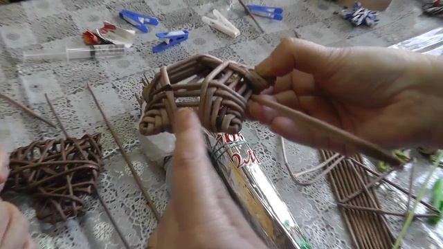 Подсвечник "Звезда" из газетных трубочек смотреть онлайн