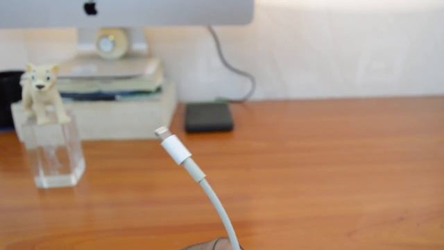 How To Charge Your Mac's Magic Mouse смотреть онлайн