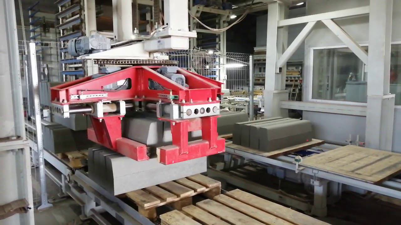 Работа пакетировщика в составе автоматической линии на базе вибропресса Steif VFL 0 98 смотреть онлайн